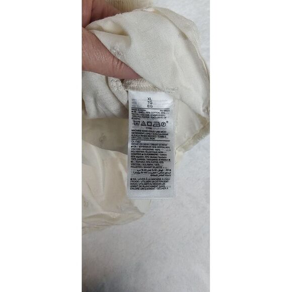 Old Navy Women's Size XL Smocked Embroidered Long Sleeve V-Neck Blouse Cream NWT - Picture 7 of 8